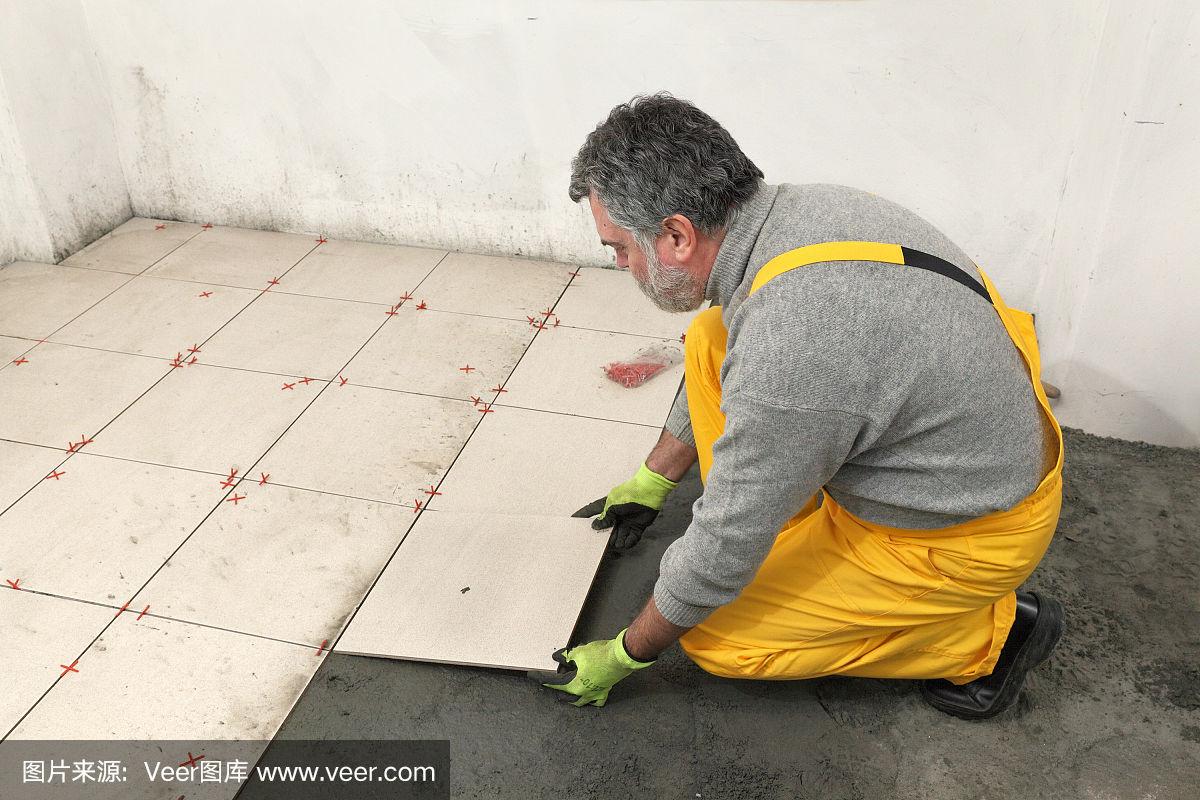 找铺地砖工人(铺地砖工人哪里找)